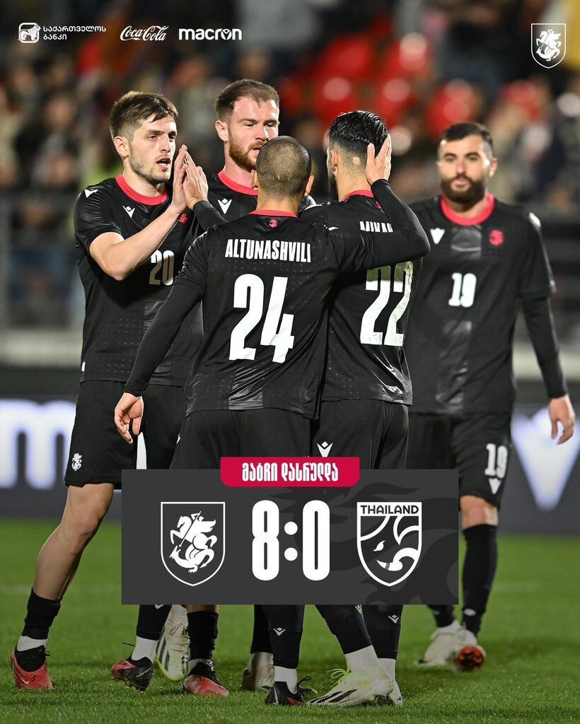 TA：切尔西冬窗无法召回卢卡库，球员租借合同中无相应条款据The Athletic消息，切尔西在将卢卡库外租至罗马的合同中，没有设置召回球员的条款。